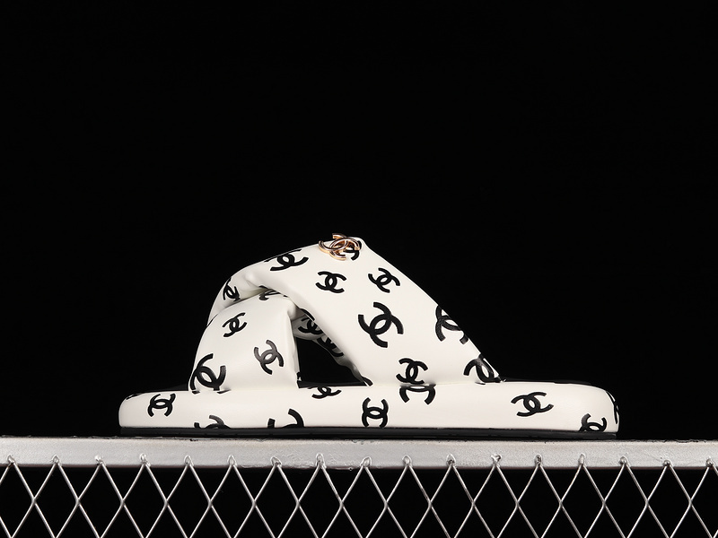 Sandal 【300】[CHA﹡NEL 22 PLATFORM SLIP-ON SLIPPERS WHITE∕WHITE∕BLACK]-[WOMAN︰35-40] FC7D