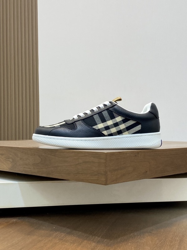 Burberry men's shoes -BURBER 0009EB17