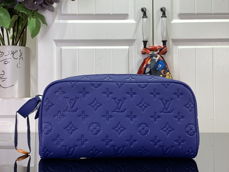 louis vuitton LV Toilet bag m825769C98