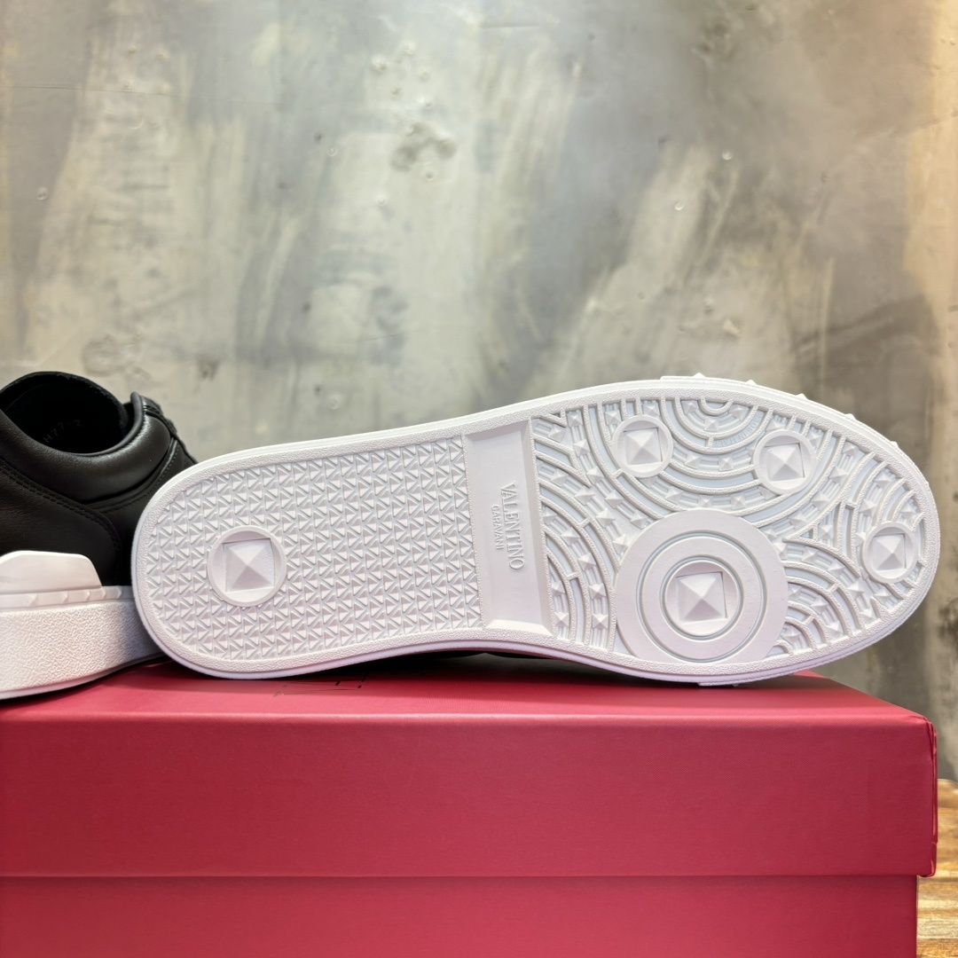 valentino shoes /sneakers-482