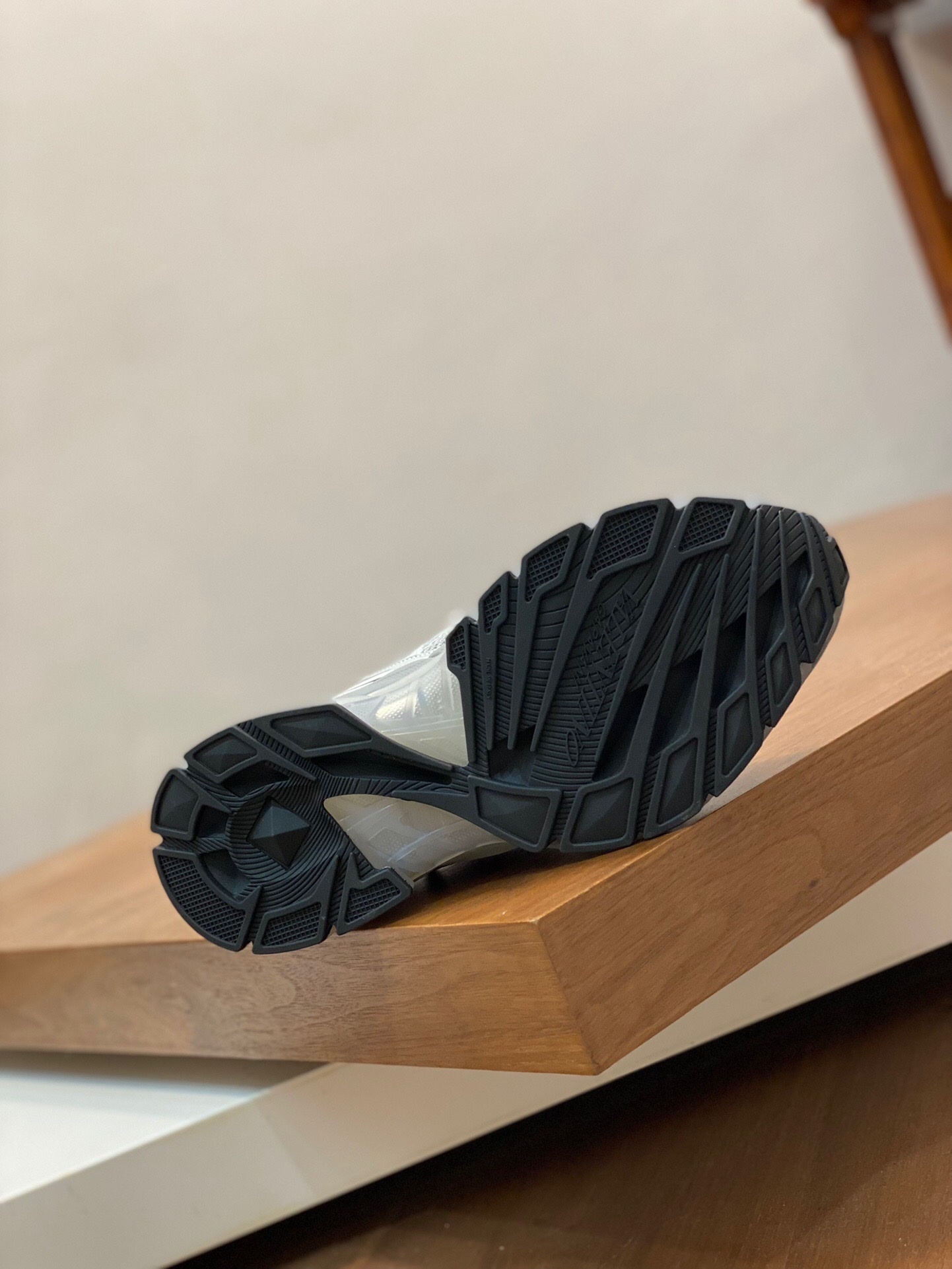 valentino shoes /sneakers-042