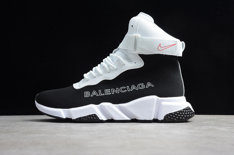 triple s 300 ECBA609459E TRIPLE S SNEAKER BLACK WHITE WOMAN 36 39 MAN 40 45 644F