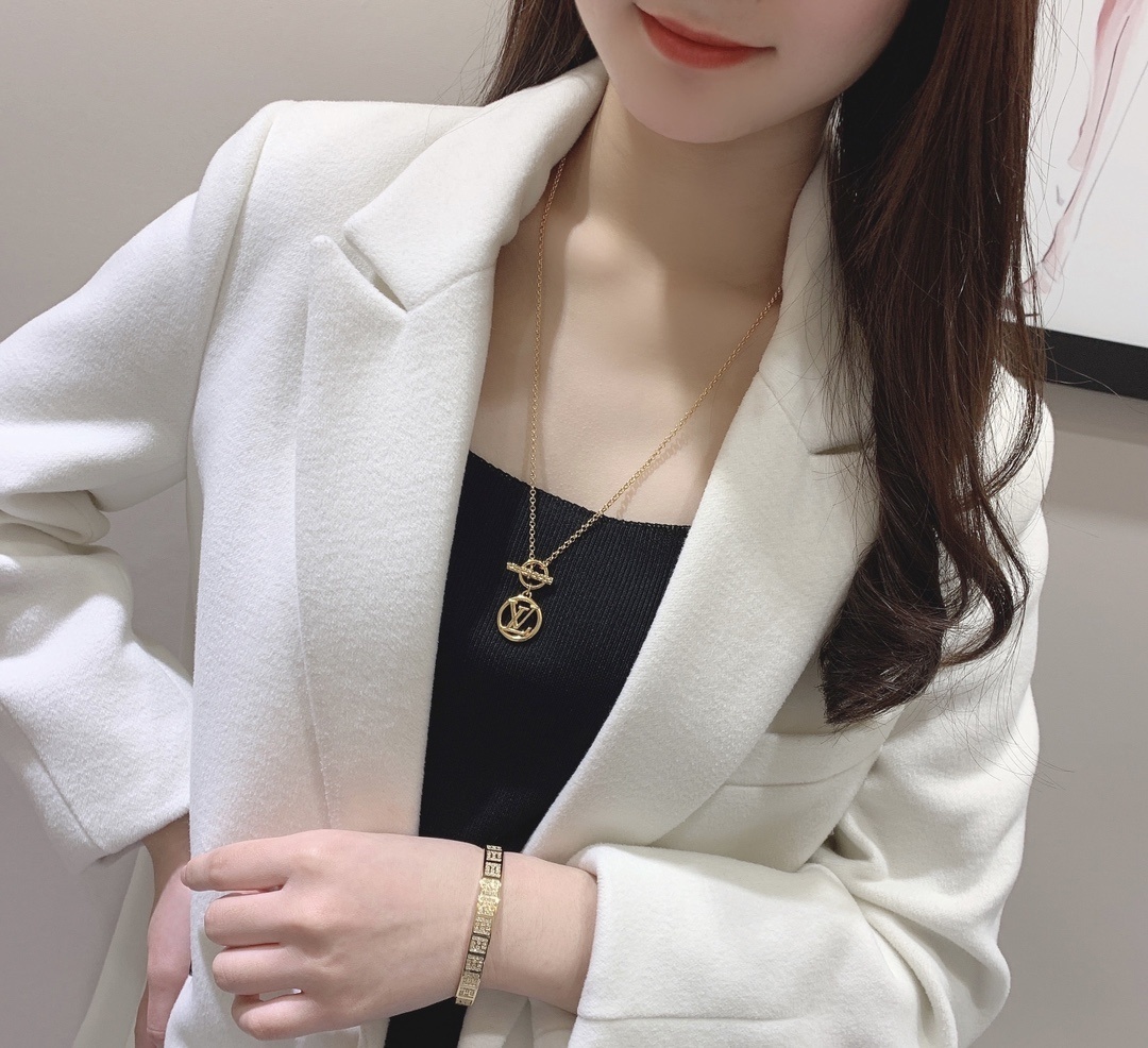 LV jewelry -LV 0000_CM_2