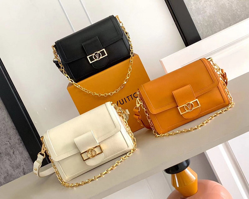 shoulder bag Louis vuitton Dauphine Soft7D00