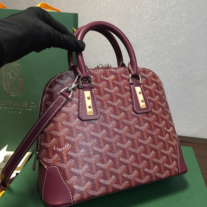 The new Goyard Vend me shell bag 84B2