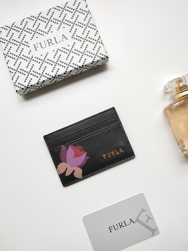 003 306 Wallets 01 2023SS ECE7