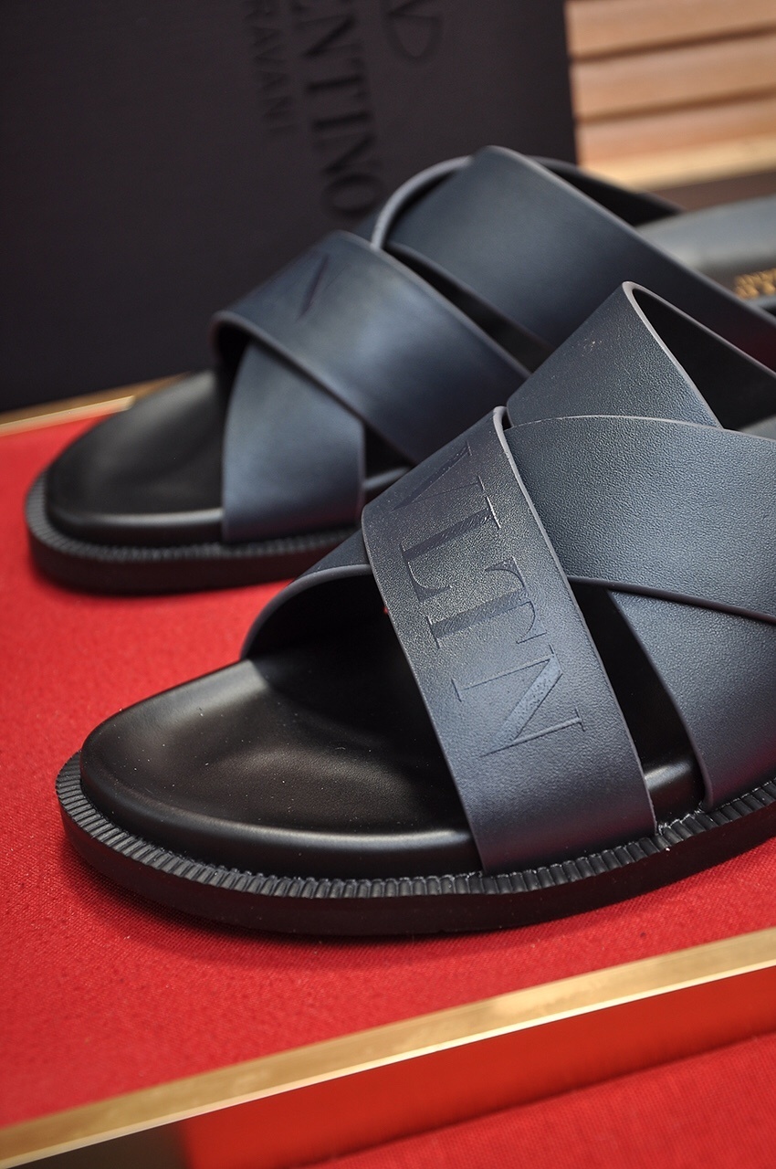 valentino shoes /sneakers-512