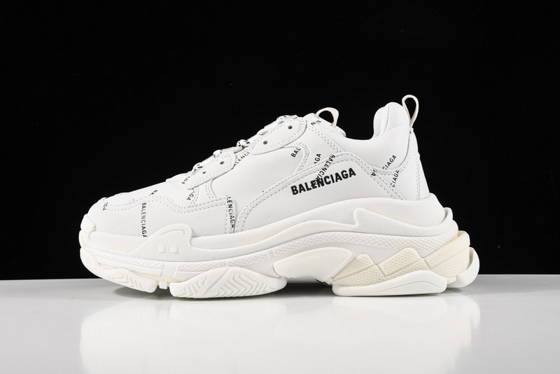 triple s 470 ECBA700336A TRIPLE S SNEAKER DADSHOE WHITE WHITE BLACK WOMAN 35 39 MAN 40 45 E50