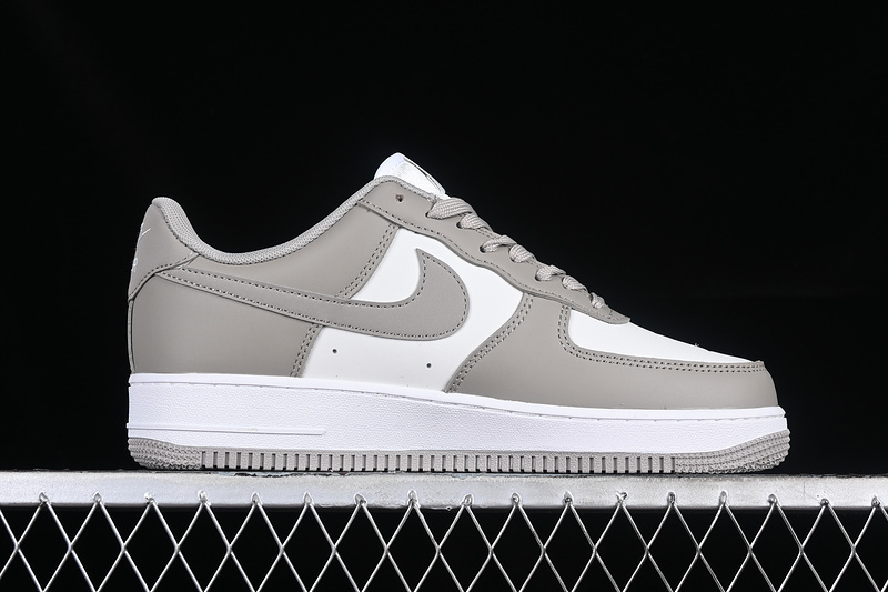 air force 1 320 CW2288 111 AIR FORCE 1 07 LOW GREY WHITE WOMAN 36 39 MAN 40 45 2F0E