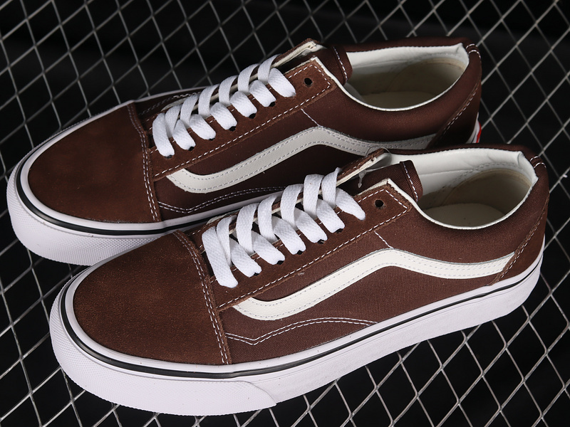 [VN0A5KRF8EE]-[OLD SKOOL SHOES MOCHA BROWN∕TRUE WHITE]-[WOMAN︰35-39]-[MAN︰40-44](D2F3)