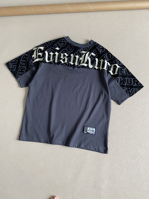 EVISU 1580）EvisuKuro 福神 25新款 刺繡 字母 滿印花 拼接 短袖 短T 時尚