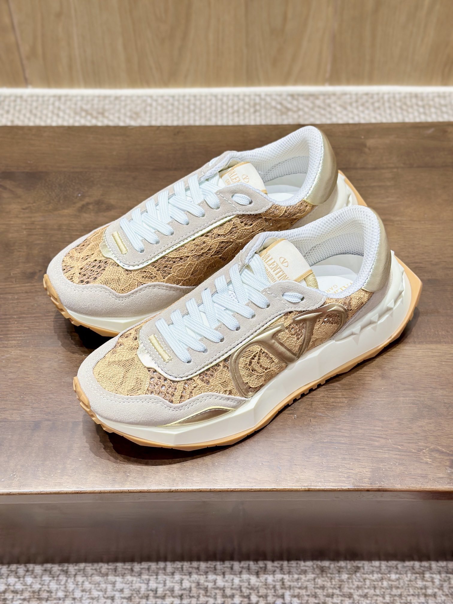 valentino shoes /sneakers-880