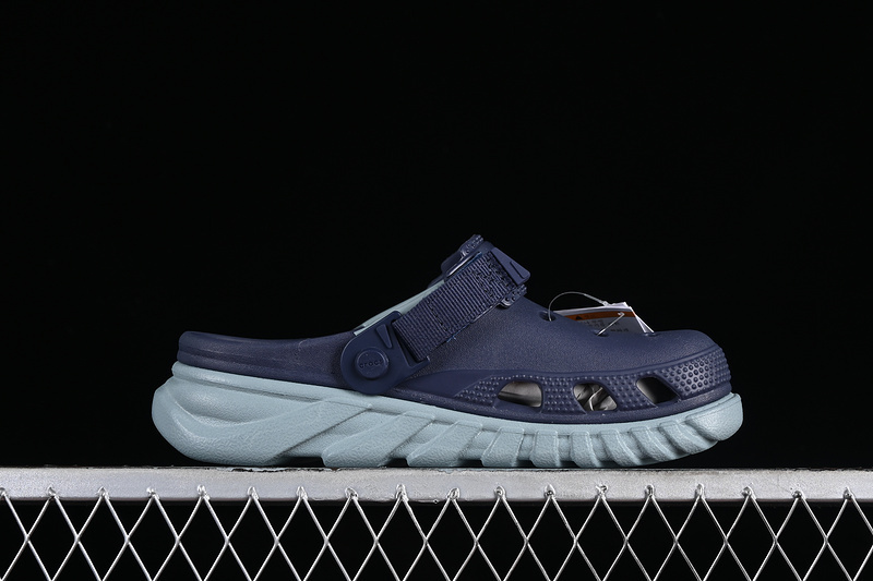 Sandal 【240】[CROCS DUET MAX CLOG BLUE∕GREY]-[WOMAN︰36-39]-[MAN︰40-46] FC40