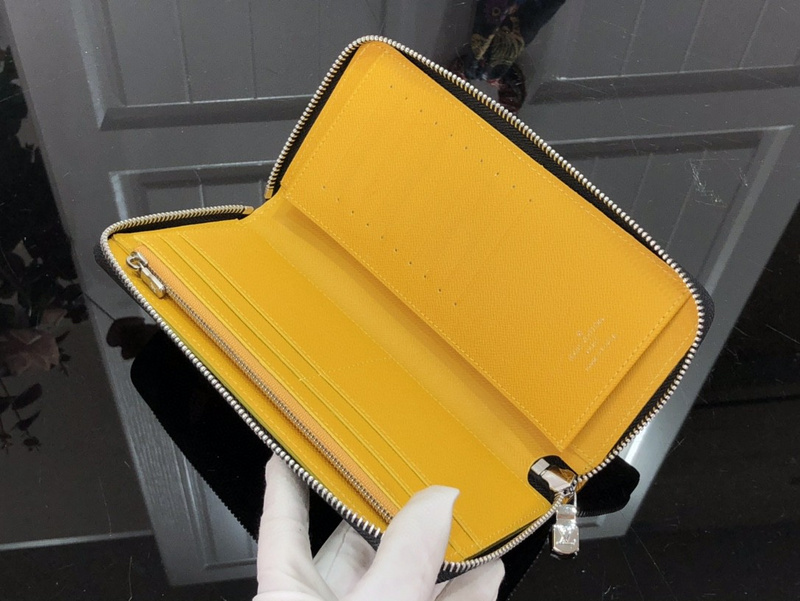 LV ZIPPY WALLET VERTICAL N64606(8C46)