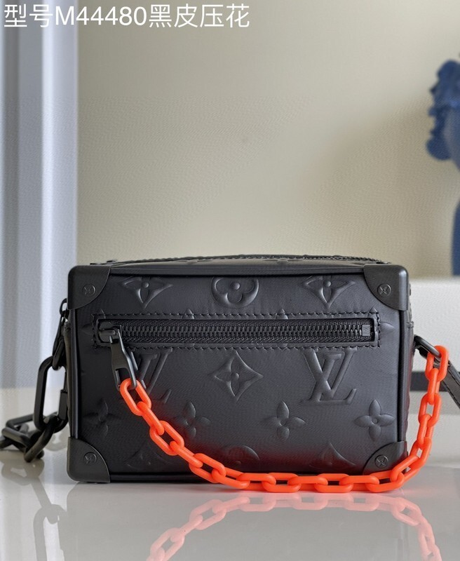 shoulder bag Lv men bag box bag shoulder bag real leatherE3A1