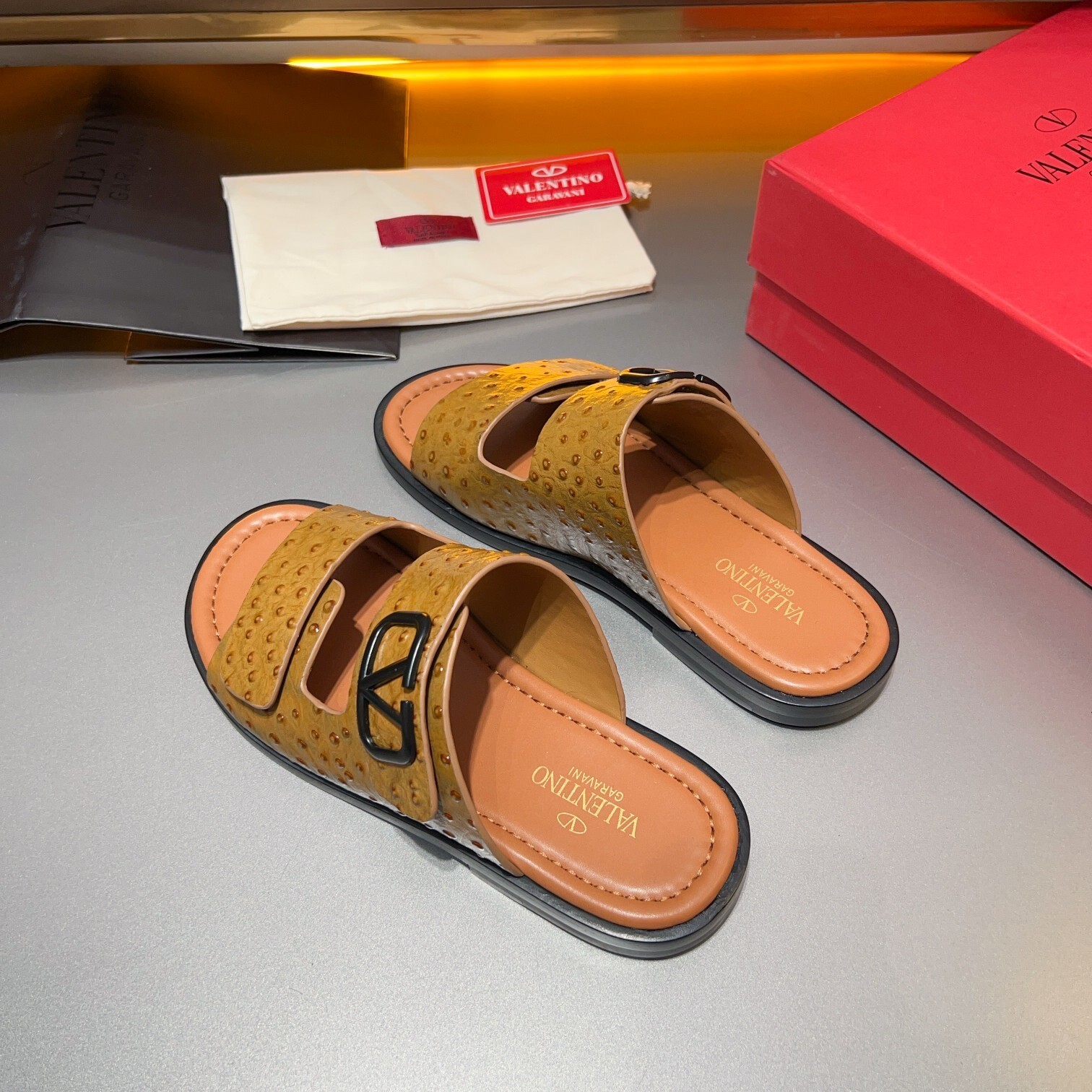 valentino shoes /sneakers-580