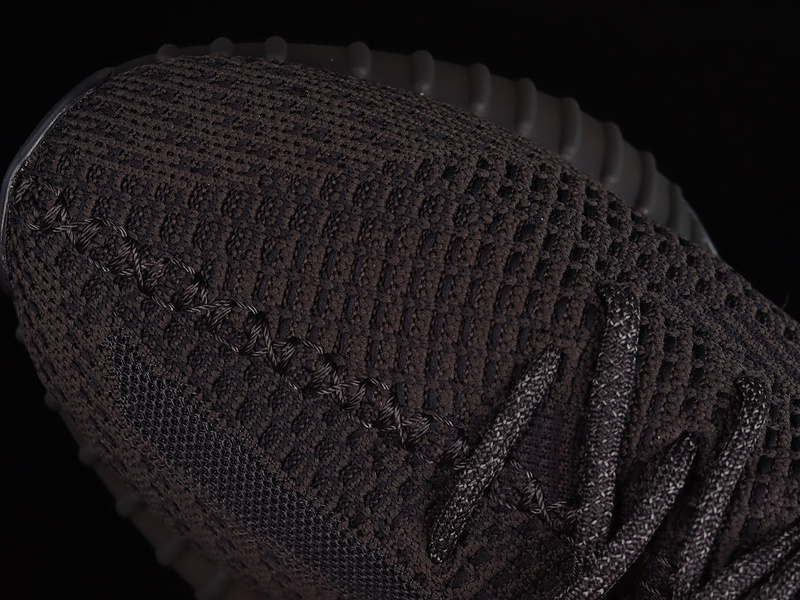 yeezy 350 360 FU9006 YEEZY BOOST 350 V2 BLACK NON REFLECTIVE BLACK BLACK BLACK WOMAN... BB7B