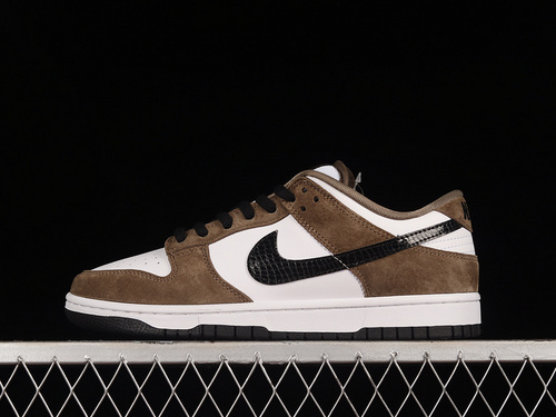 dunk 330 304292 102 SB DUNK LOW WHITE BLACK TRAIL END BROWN WOMAN 35.5 39 MAN 40 47.5 2D19