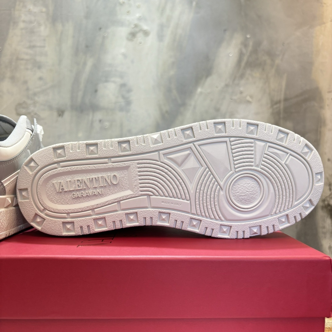 valentino shoes /sneakers-480