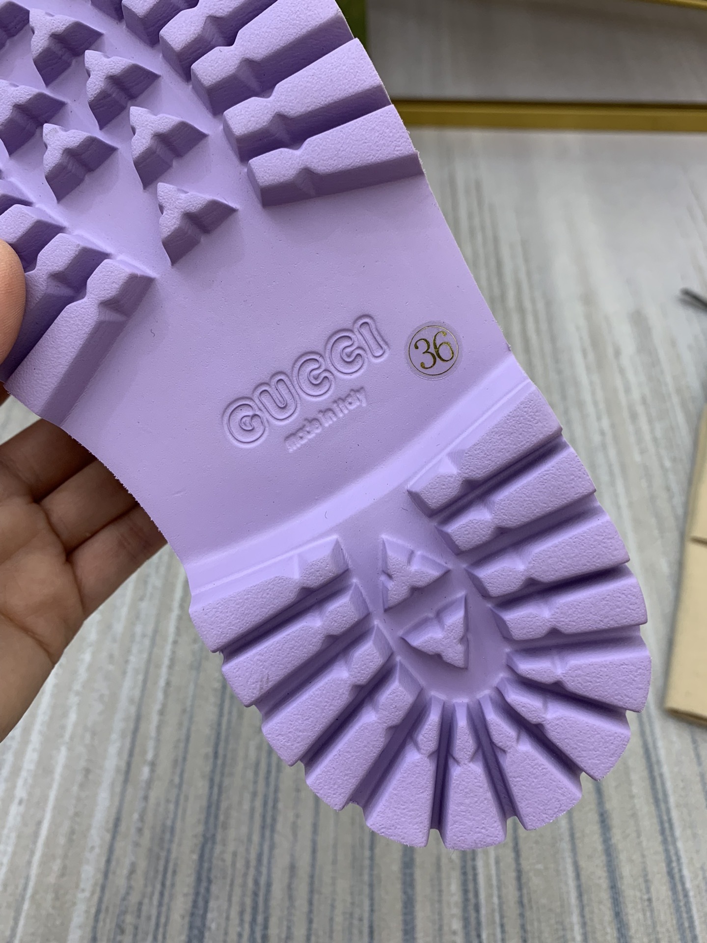 gucci shoes/sneakers-095