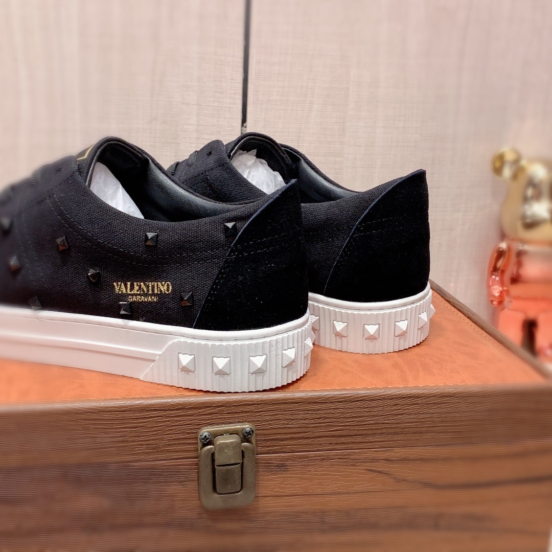 valentino shoes /sneakers-236