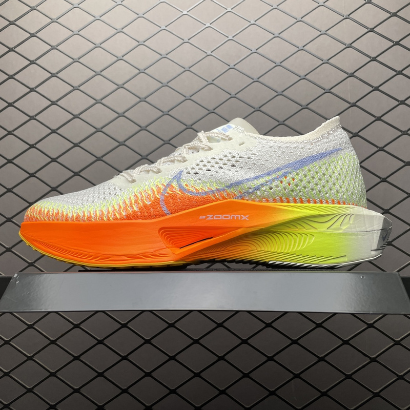 x nike shoes US 70 Nike ZoomX Vaporfly NEXT 3 DV4129 101 Size 39 4521E3