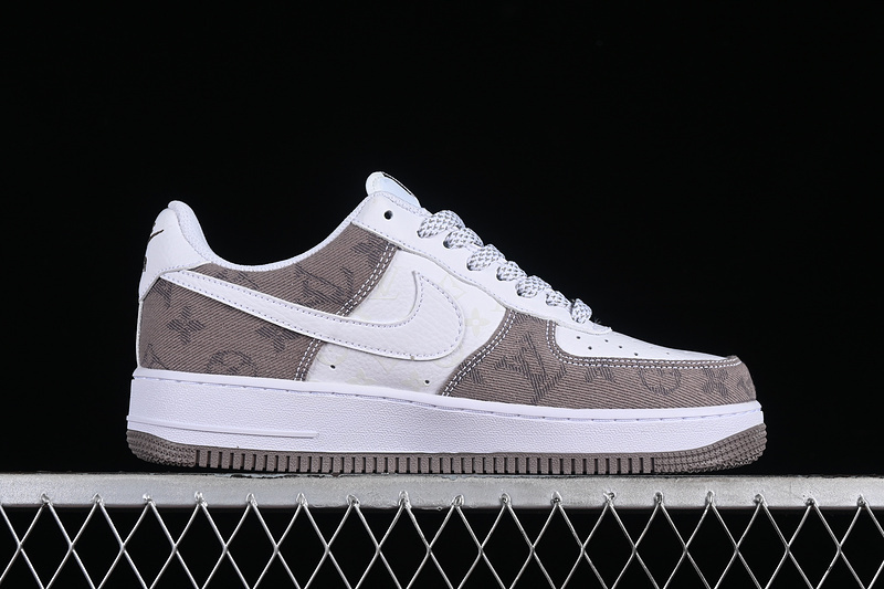 air force 1 300 CW2288 111 AIR FORCE 1 07 LOW WHITE GREY WOMAN 36 39 MAN 40 45 F7E3