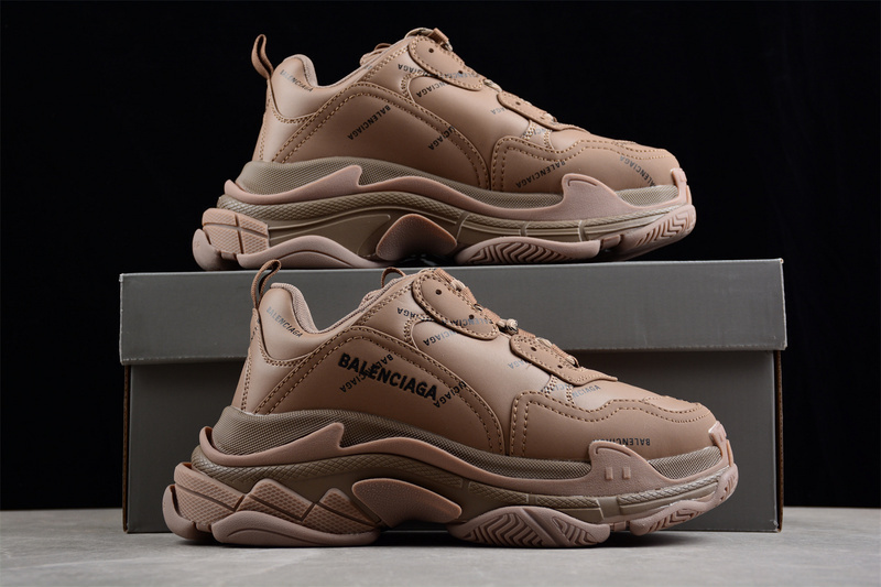 BALENCIAGA TRIPLE S 【470】[W2FA19911]-[BA﹡LEN﹡CIAGA TRIPLE S SNEAKER BROWN∕BROWN∕BLACK]-[WOMAN︰