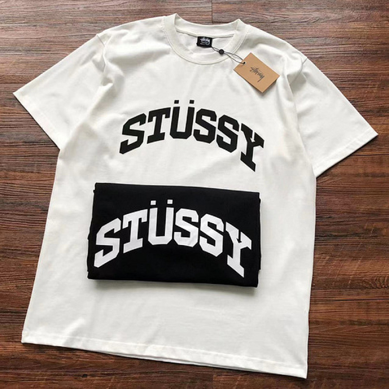 .98 STUSSY T SHIRT im 173.5cm 75kg i wear size M in the phot 751808 D418