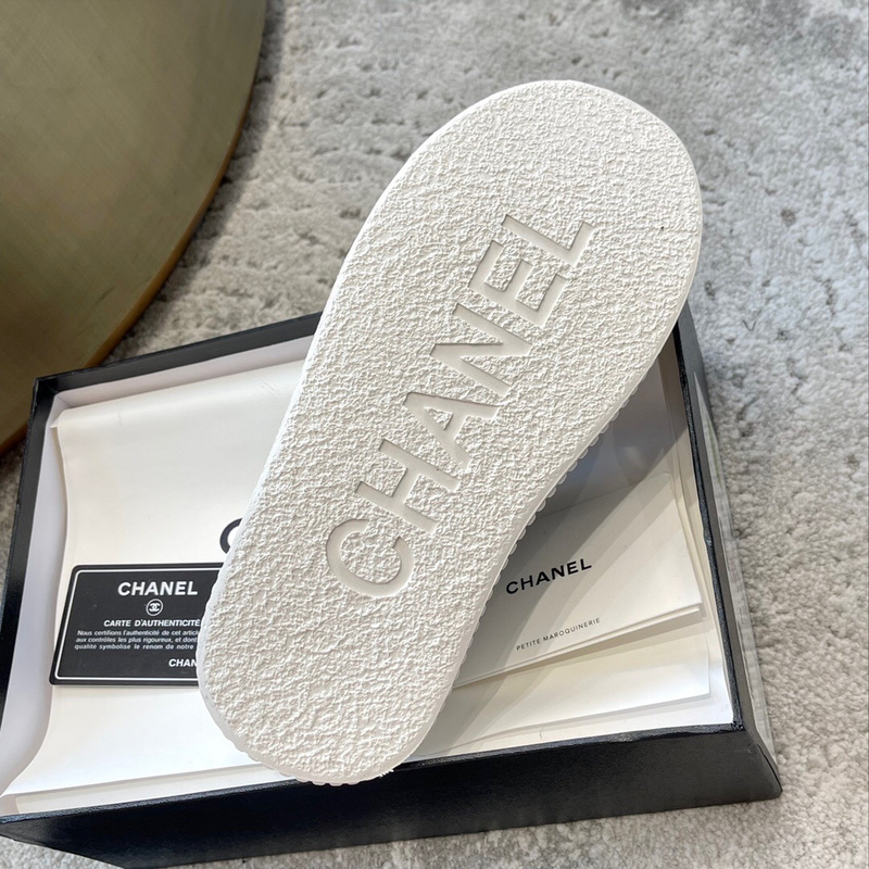 karl lagerfeld CH 90USD with free shipping7B08