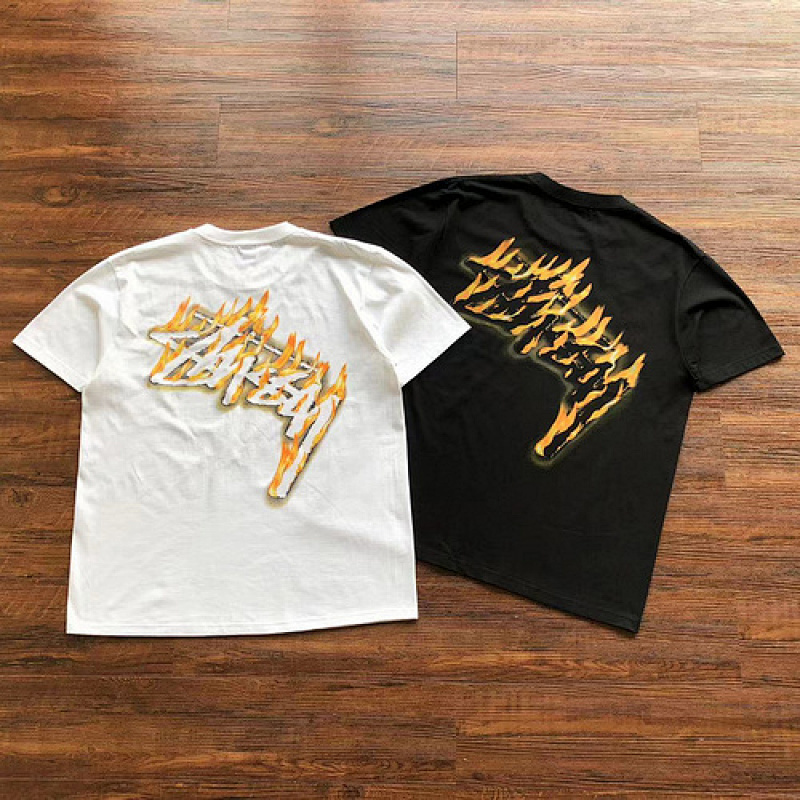. 88 STUSSY T SHIRT im 172cm 65kg i wear size M in the phot 851987 4846