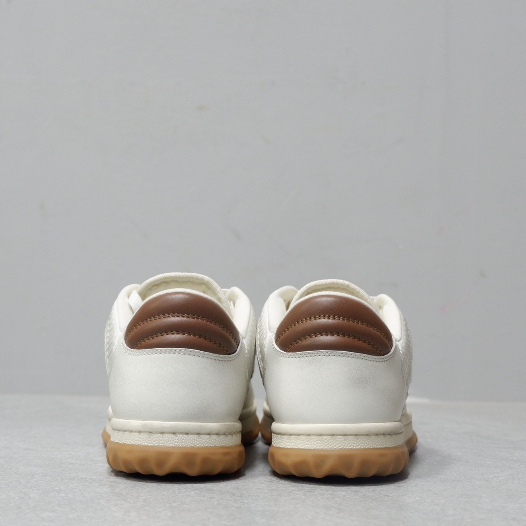 gucci shoes/sneakers-991