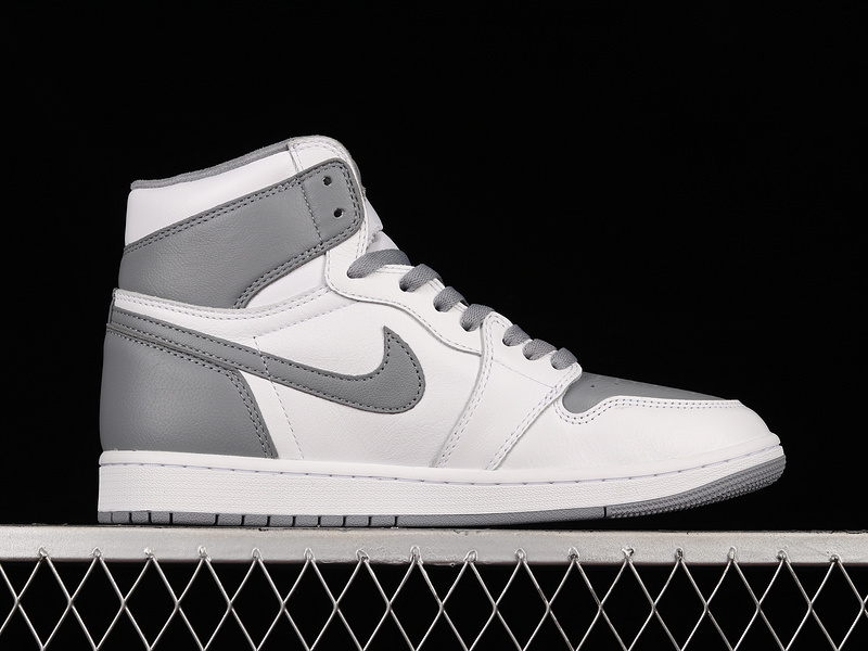 jordan 1 550 555088 037 AIR JORDAN 1 RETRO HIGH OG STEALTH WHITE MAN 40 47.5 CCD7