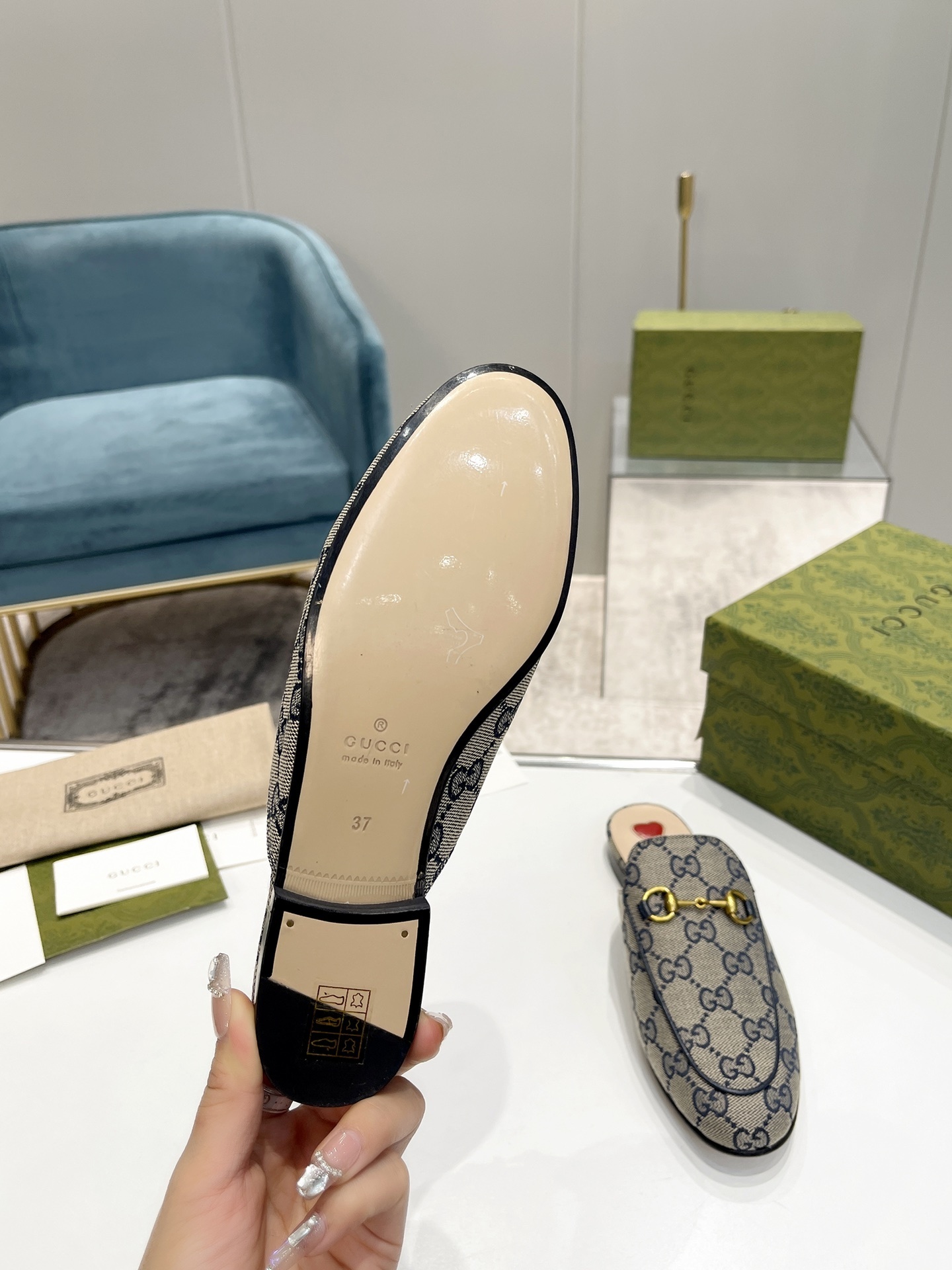 gucci shoes/sneakers-273