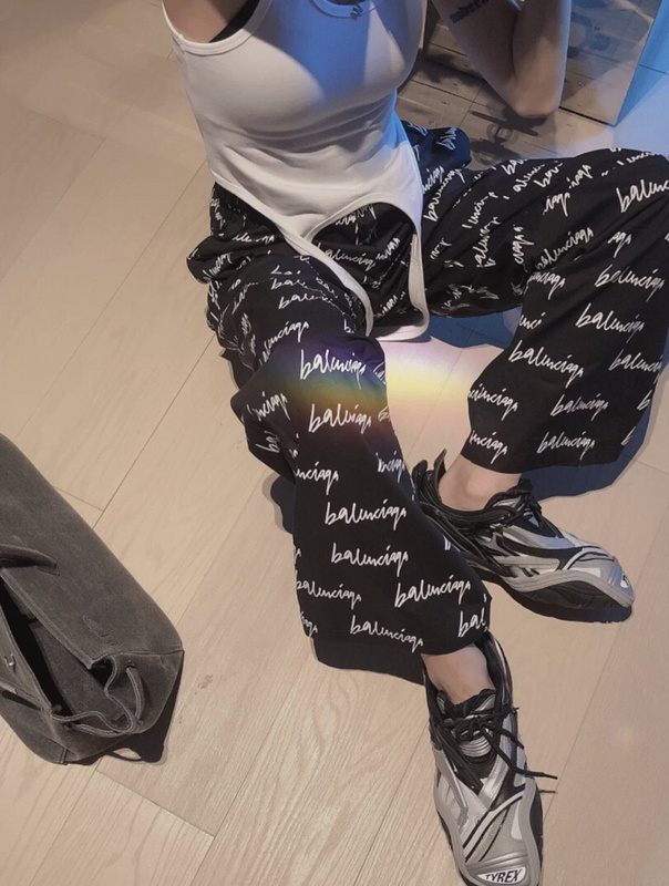 balenciaga Balenciaga clothes 2021ss JSYPD1299(7CFD)