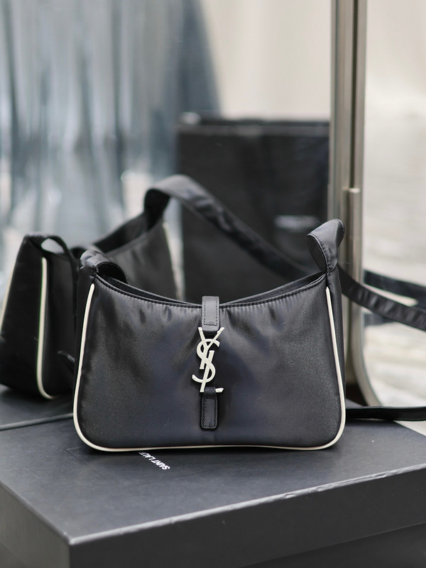ysl Crossbody Bag 25cm 240USDBEB8