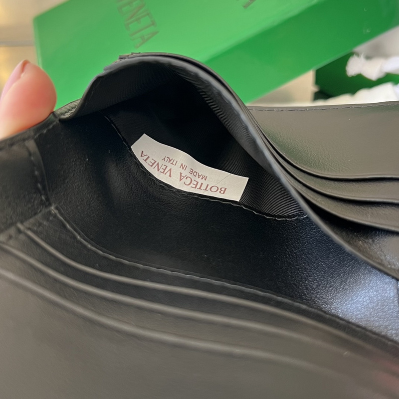 BV bags B-V wallet(DFE0)