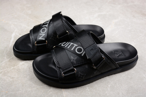 Sandal 【360】[L﹡V COMFORTABLE CASUAL COOL SLIPPERS BLACK]-[MAN︰38-45] 7485