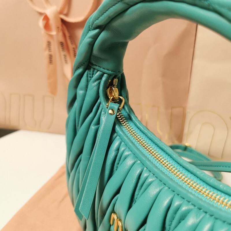 miu miu Miumiu tote bag82C8