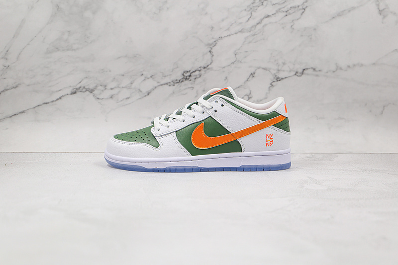 dunk 360 DN2489 300 SB DUNK LOW NY VS NY WHITE GREEN ORANGE MAN 39 45 1E87