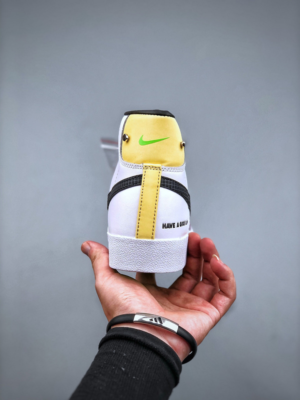 karl lagerfeld NIKE 57 590EA1