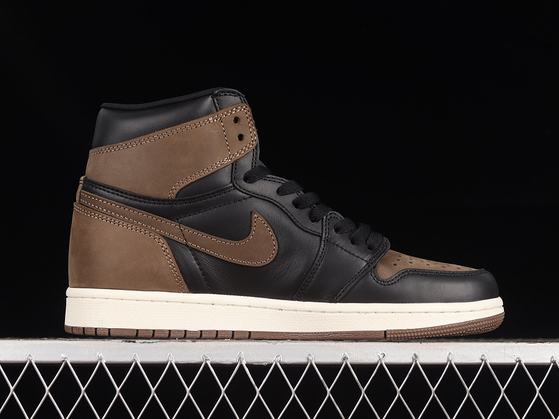 jordan 1 380 DZ5485 020 AIR JORDAN 1 RETRO HIGH OG BLACK METALLIC GOLD PALOMINO SAIL UNISEX 3