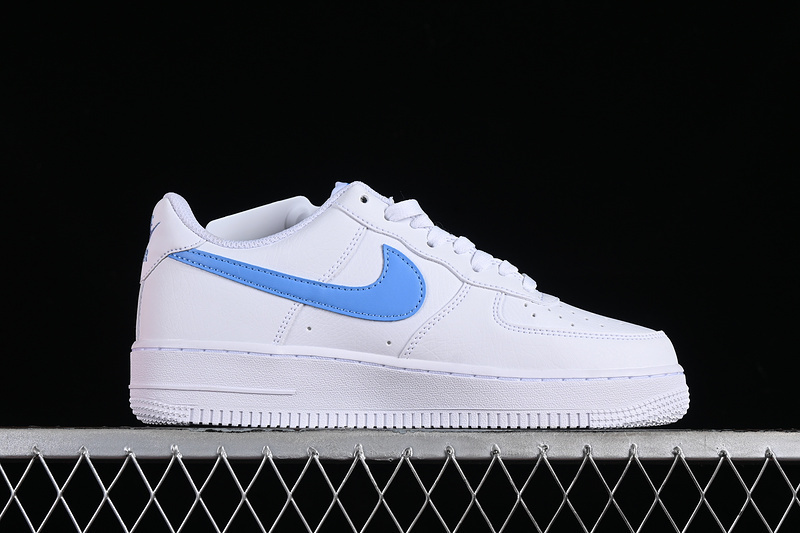 air force 1 280 DV3808 103 AIR FORCE 1 07 LOW WHITE WHITE VOLT UNIVERSITY BLUE WOMAN 36 39 MA