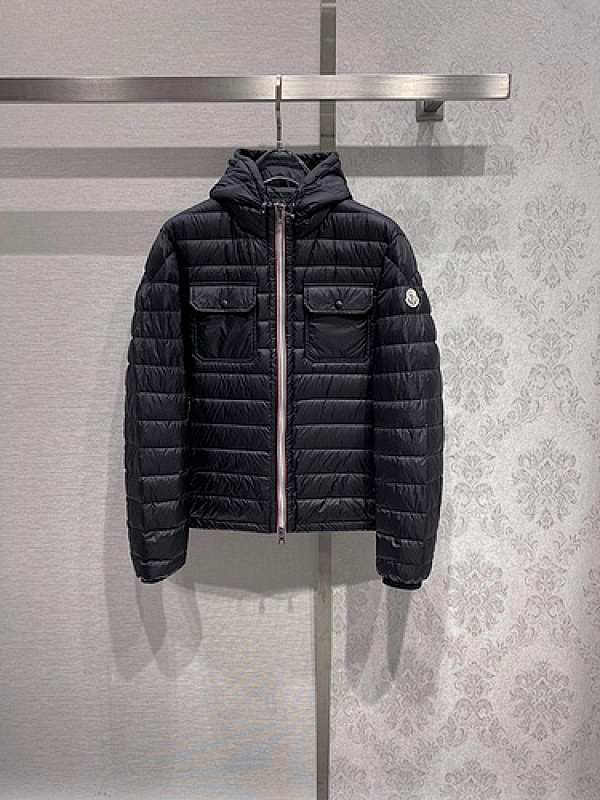 Moncler M0N﹡CLE﹡ COAT 4809