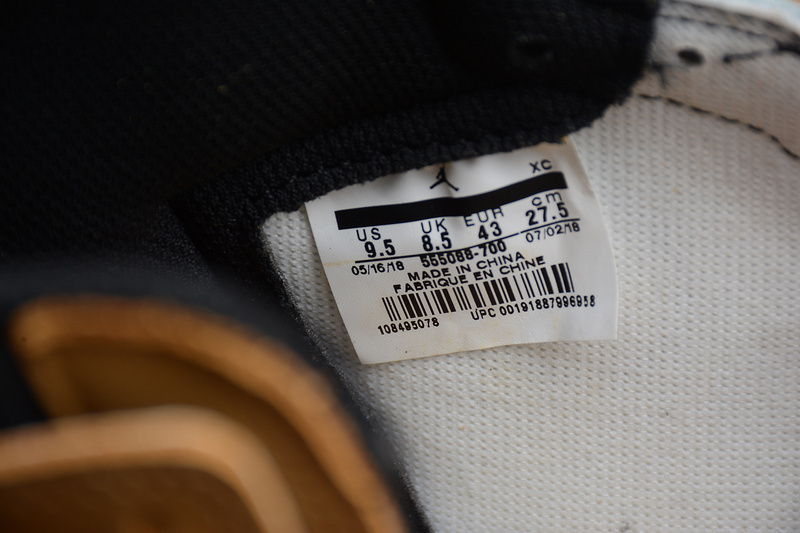 jordan 1 555088 700 ST AIR JORDAN 1 RETRO HIGH ROOKIE OF THE YEAR GOLDEN HARVEST BLACK MAN 40