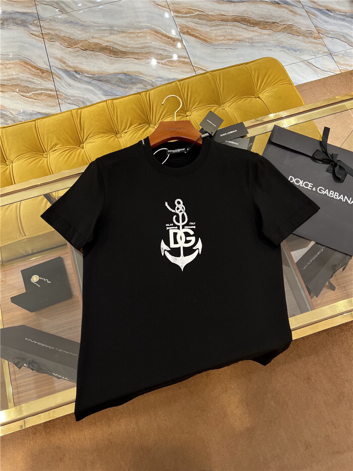Dolce & Gabbana Clothes D﹡lce & Gabbana T Shirt Top Version $140 C83D