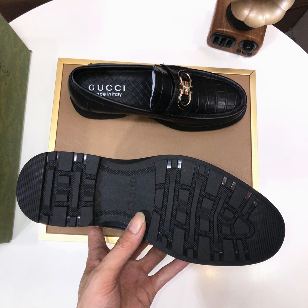 gucci shoes/sneakers-253
