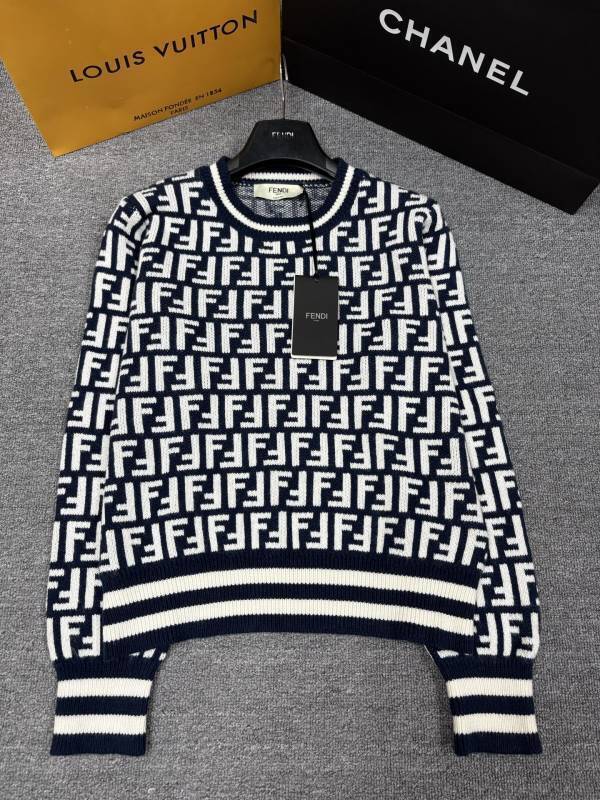 Fendi Women clothes -FENDI 112804A