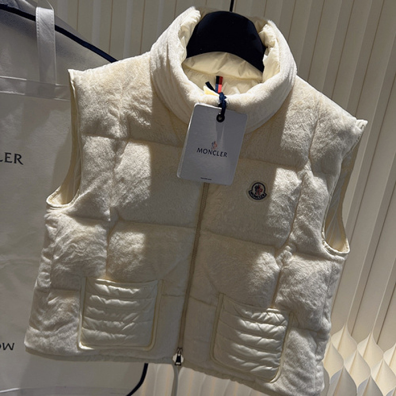 Moncler M0N﹡CLE﹡ VEST B924