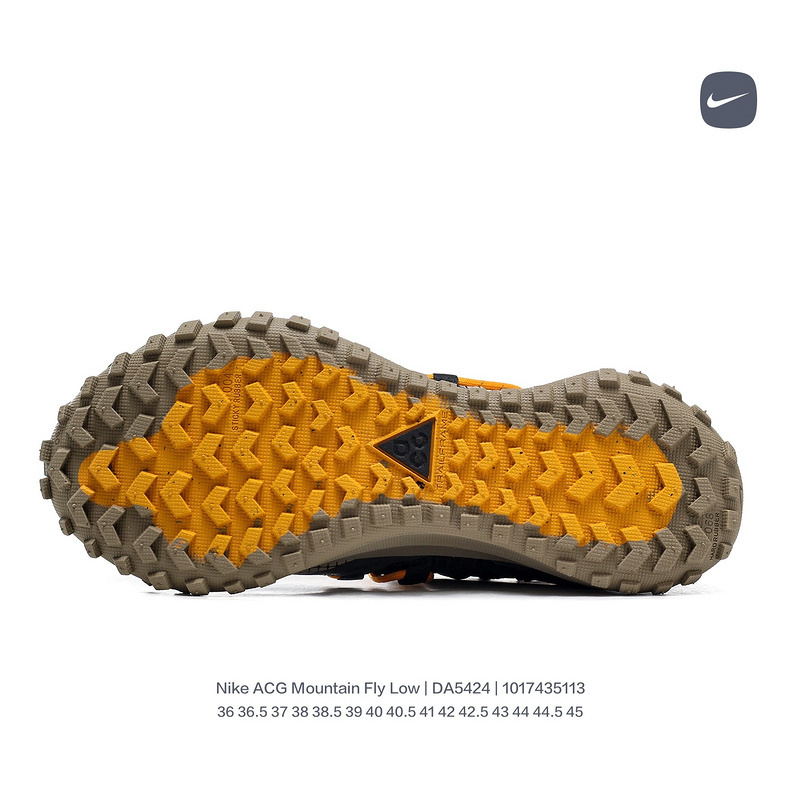 karl lagerfeld NIKE 90CEB4